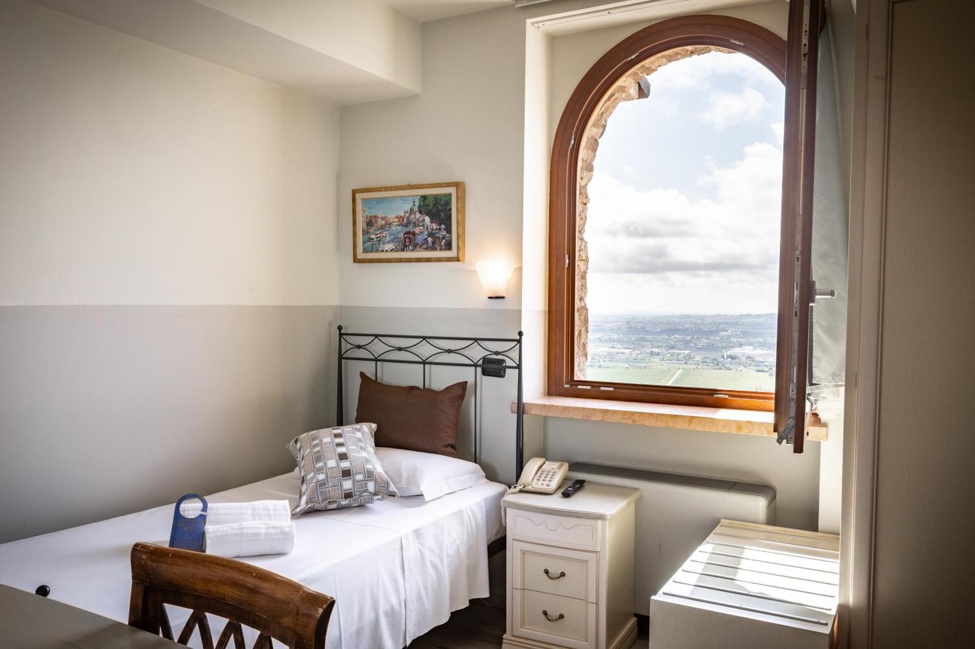 Villa San Giorgio SantʼAmbrogio di Valpolicella Екстериор снимка